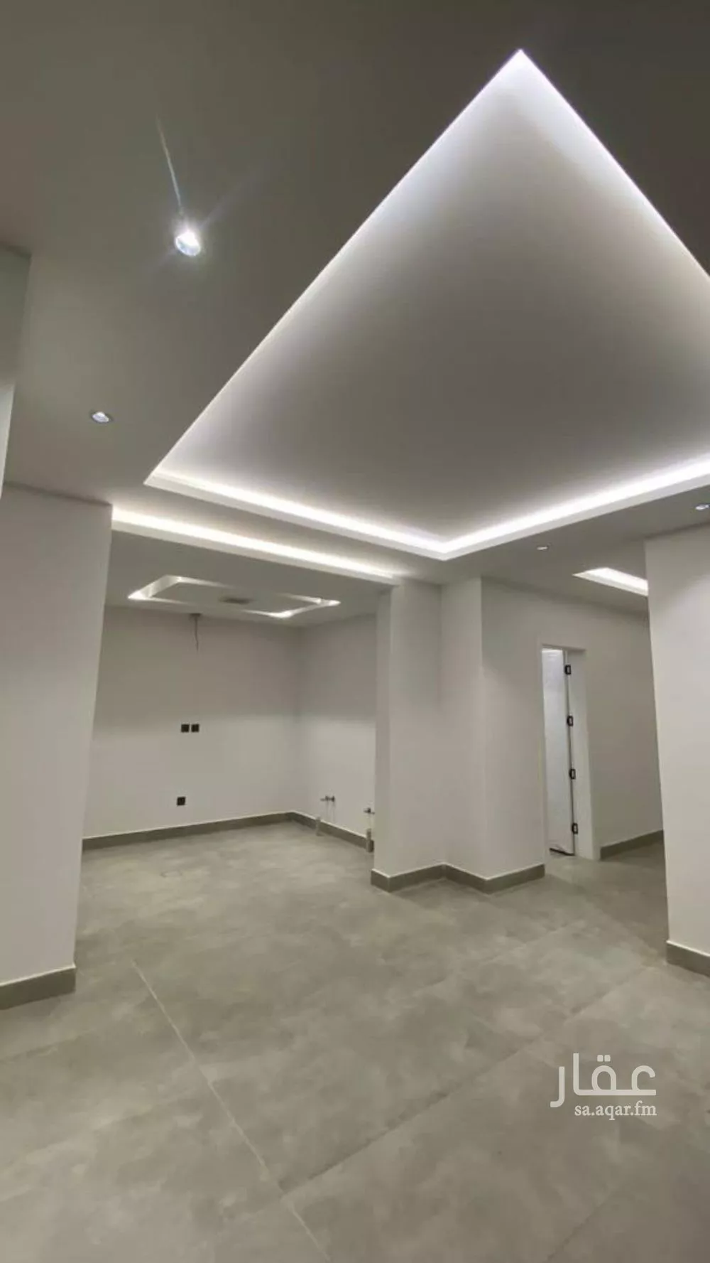 3 bedroom apartment in Al Malqa 5