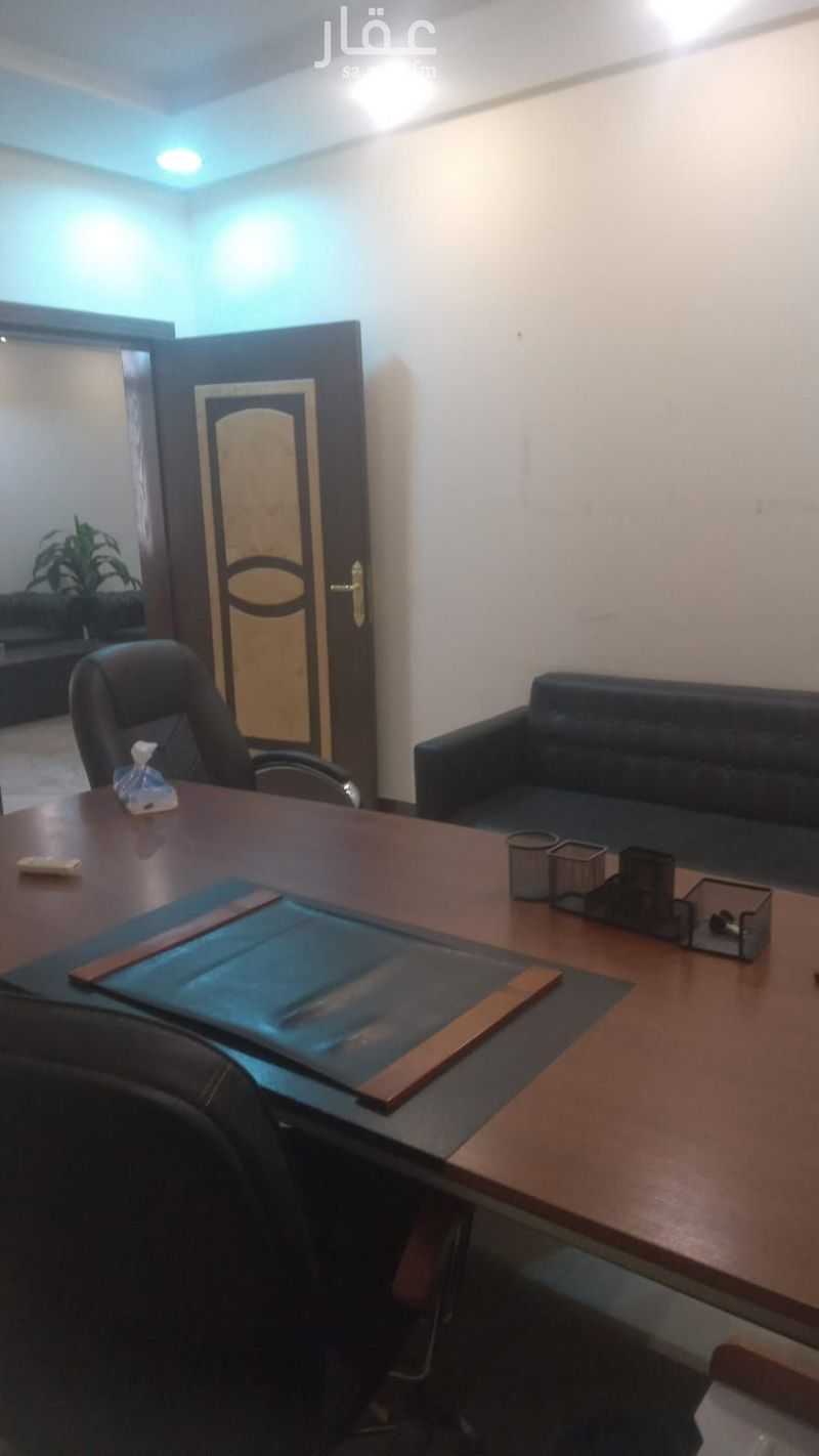 3 bedroom office in Al Hamra, Riyadh 7