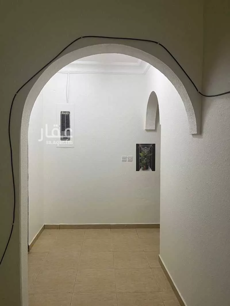 3 bedroom floor in As Suwaidi Al Gharabi 3