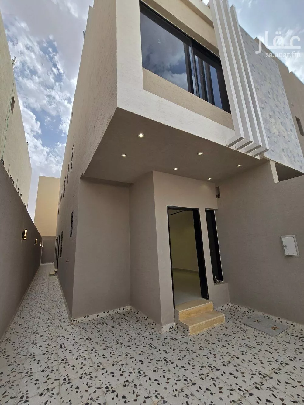 6 bedroom villa in Badr 3