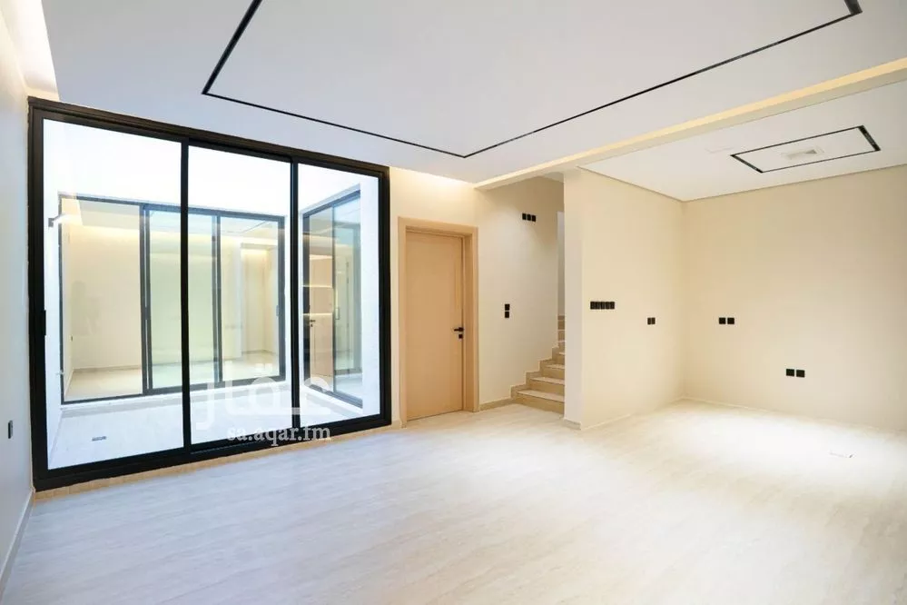 5 bedroom floor in Badr 4