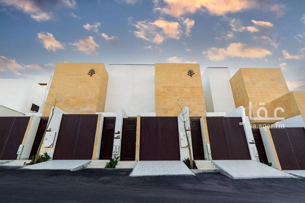 5 bedroom floor in Badr 2