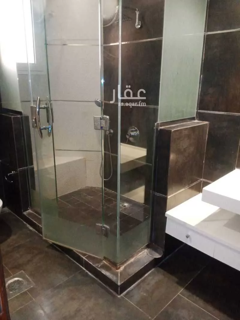 5 bedroom villa in At Taawon, Riyadh 21