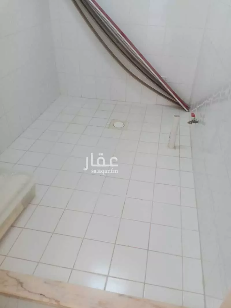 5 bedroom villa in At Taawon, Riyadh 27