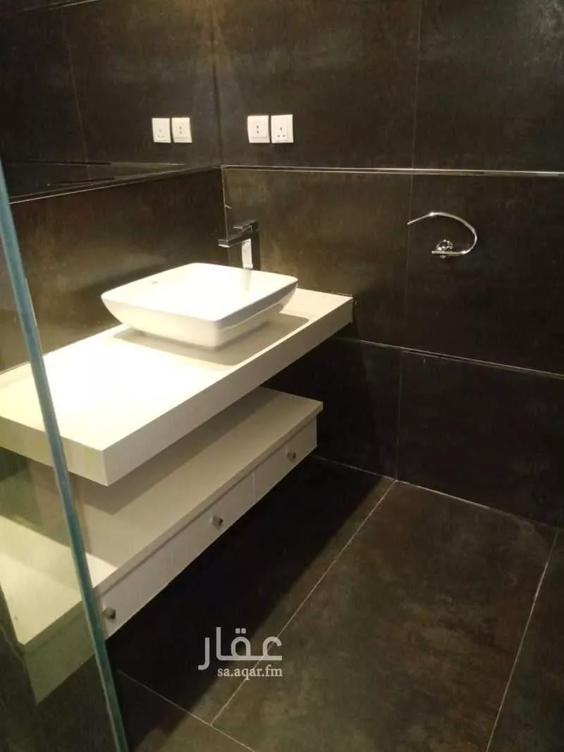 5 bedroom villa in At Taawon, Riyadh 20