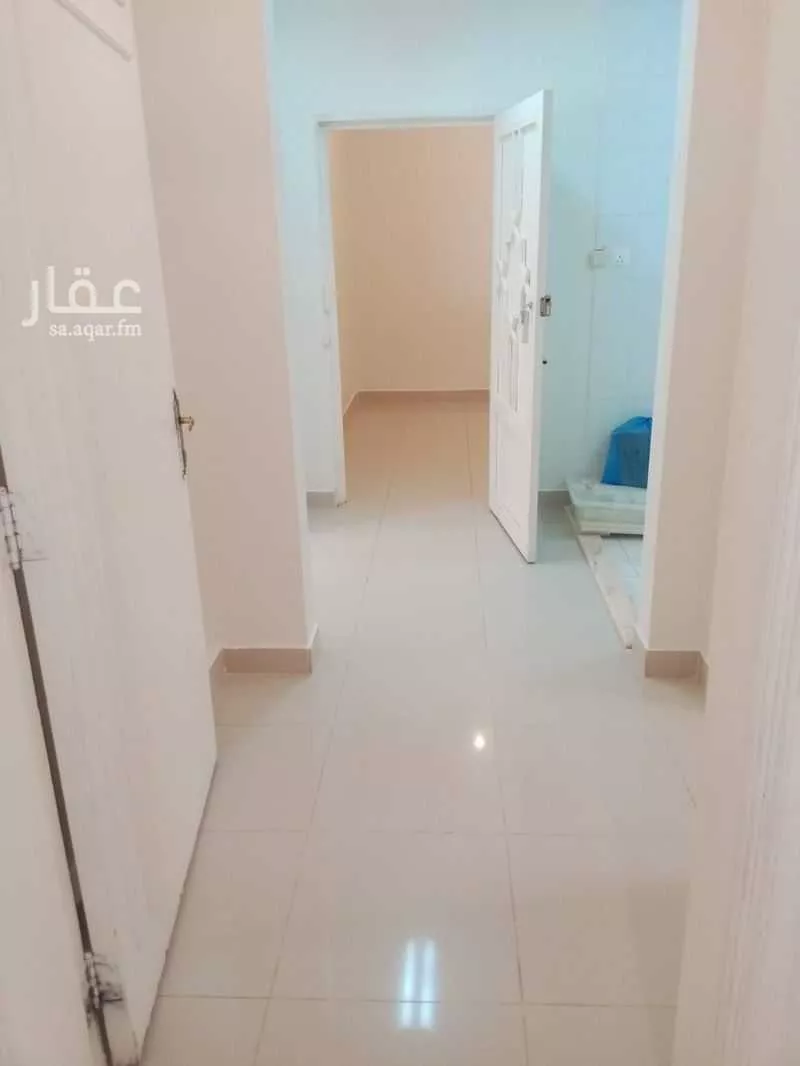 5 bedroom villa in At Taawon, Riyadh 26