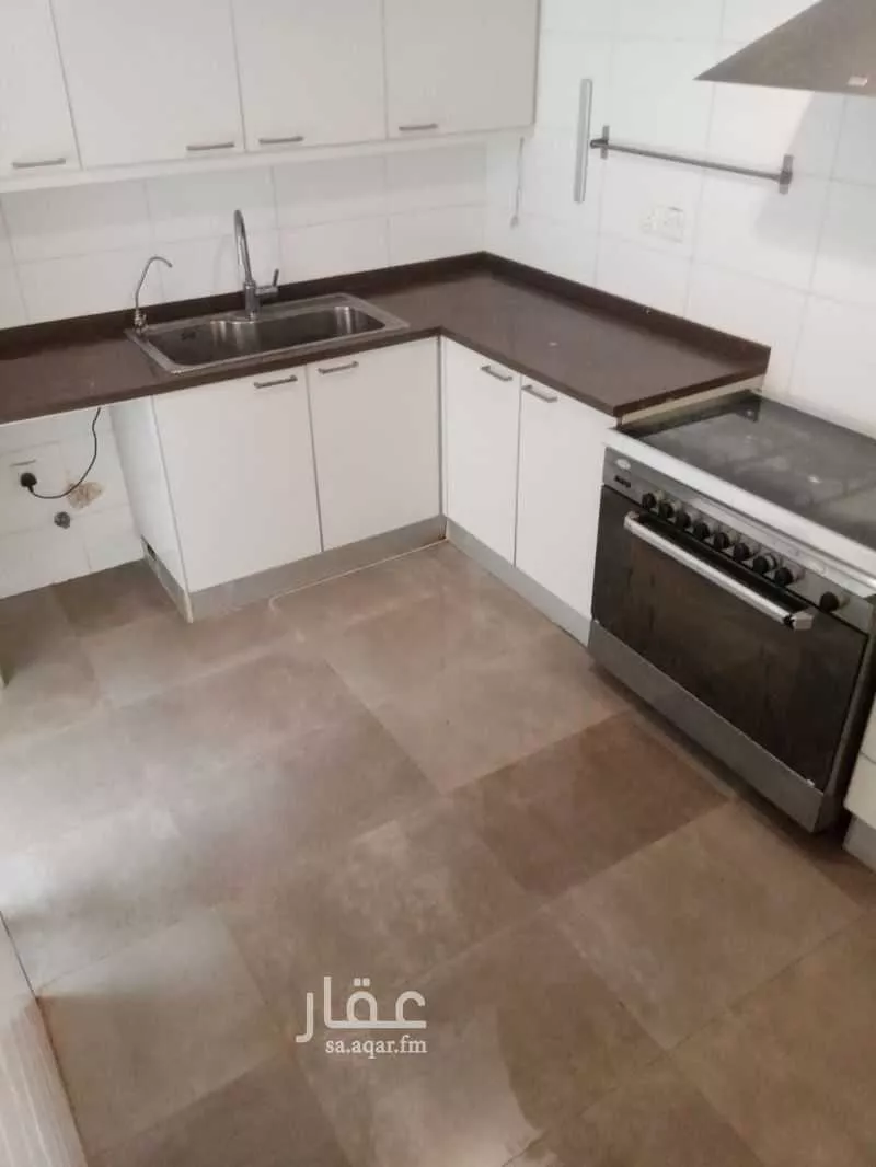 5 bedroom villa in At Taawon, Riyadh 22