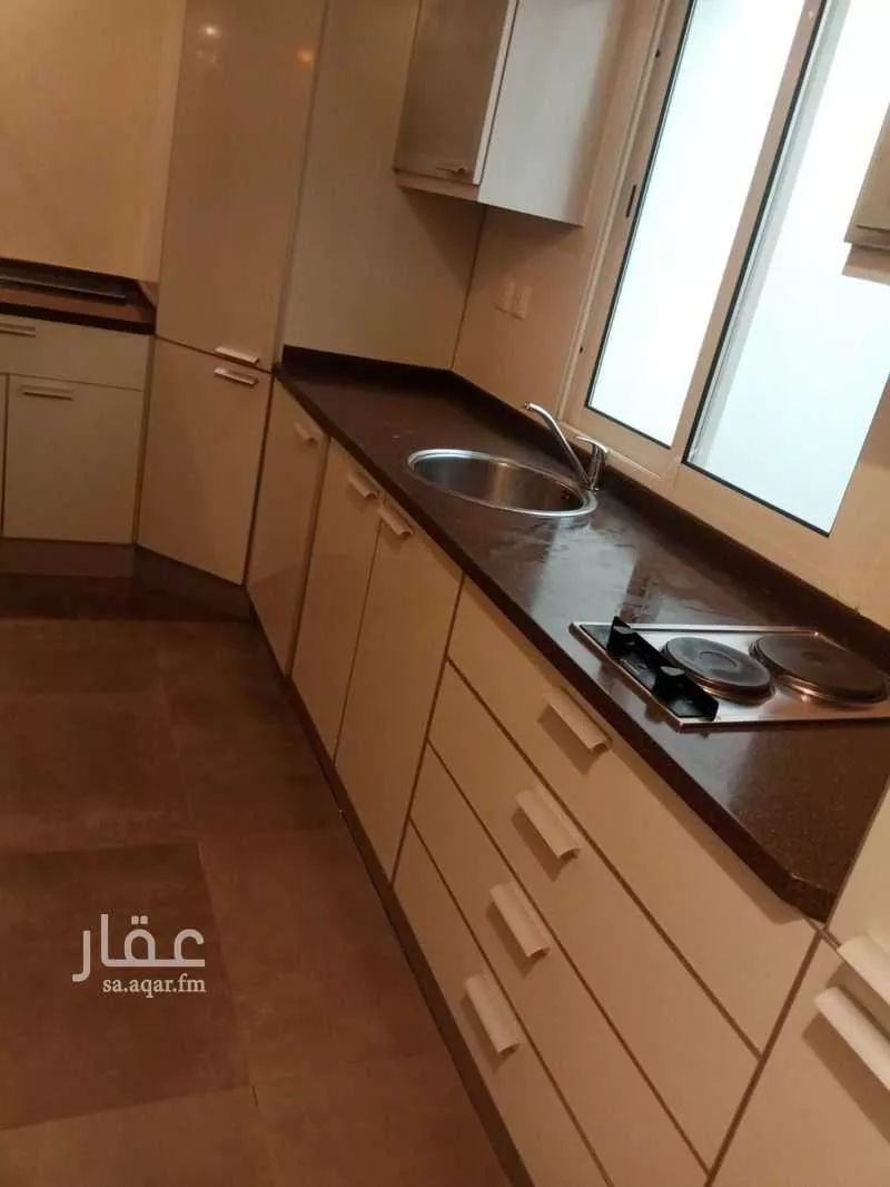 5 bedroom villa in At Taawon, Riyadh 23