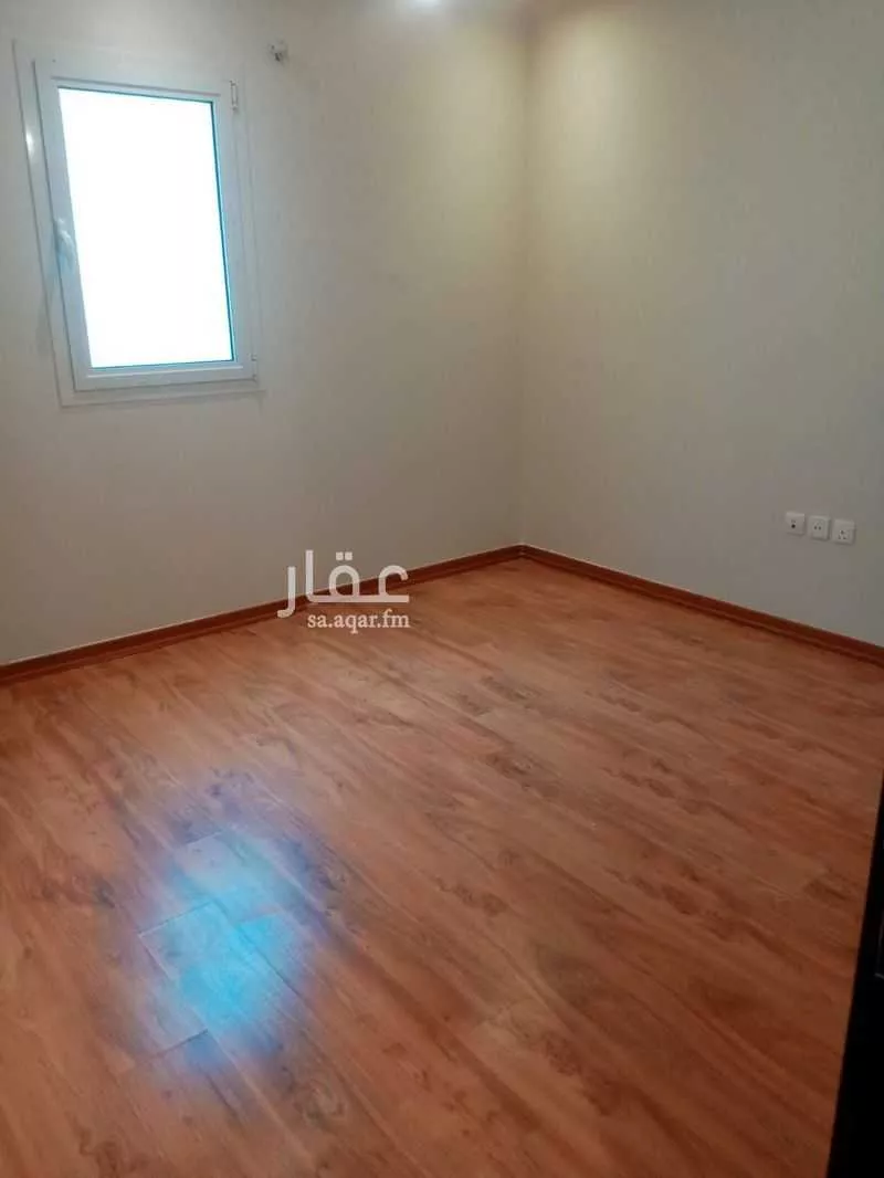 5 bedroom villa in At Taawon, Riyadh 18