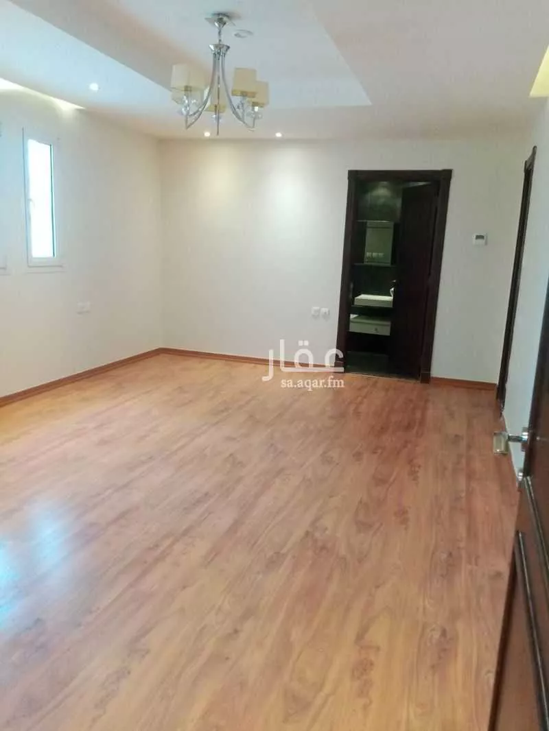 5 bedroom villa in At Taawon, Riyadh 16