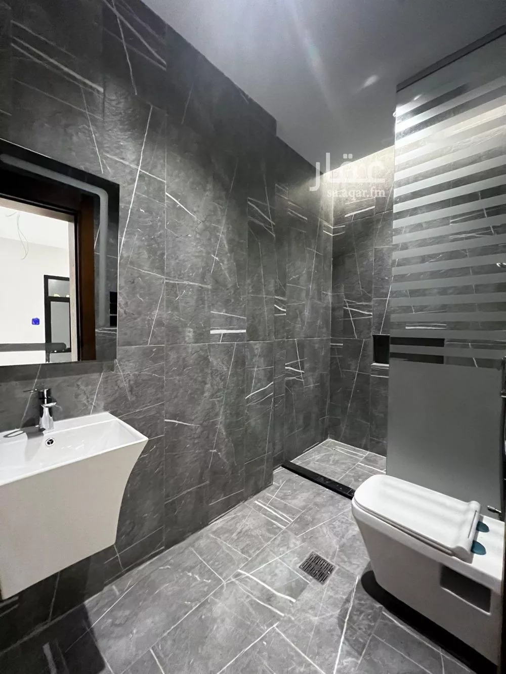 4 bedroom apartment in Al Zahra, Jeddah 4