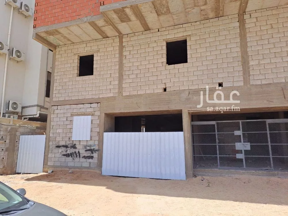 عمارة 864 م² في الملك فهد 2