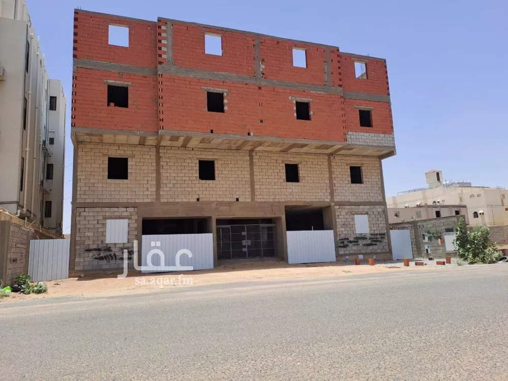 عمارة 864 م² في الملك فهد 1