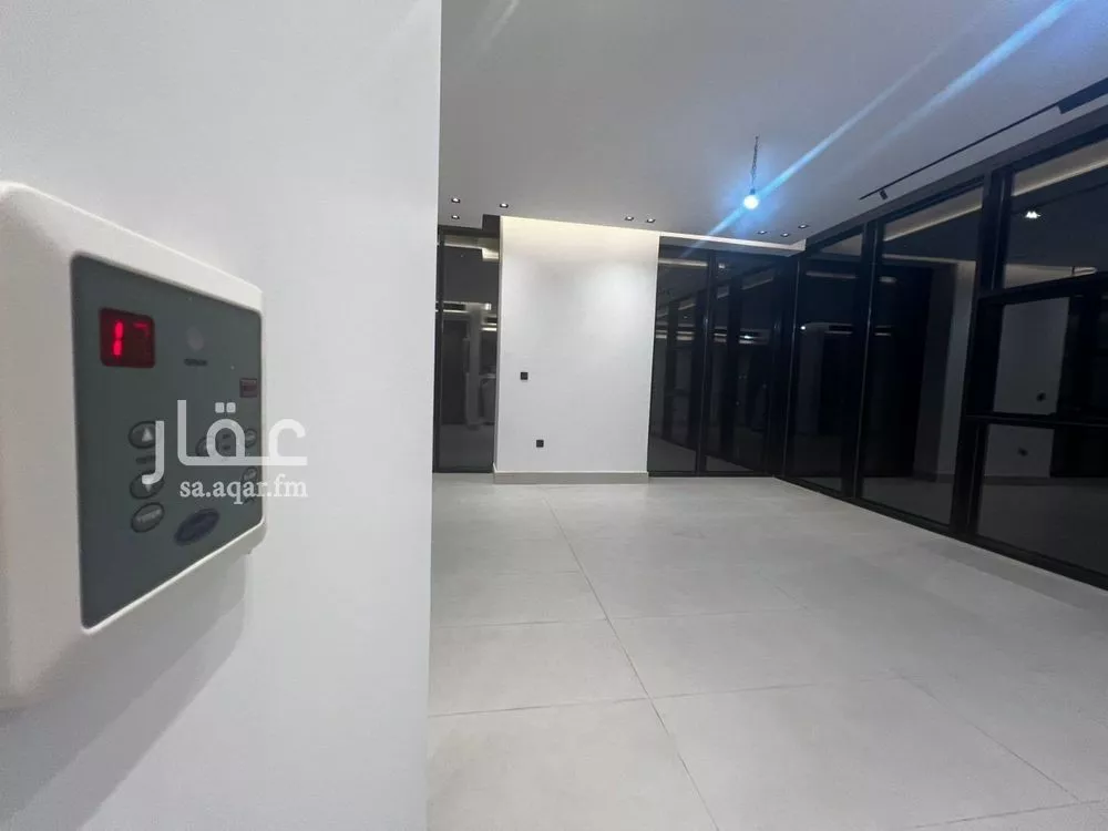 شقة 5 غرف في الحمراء 1