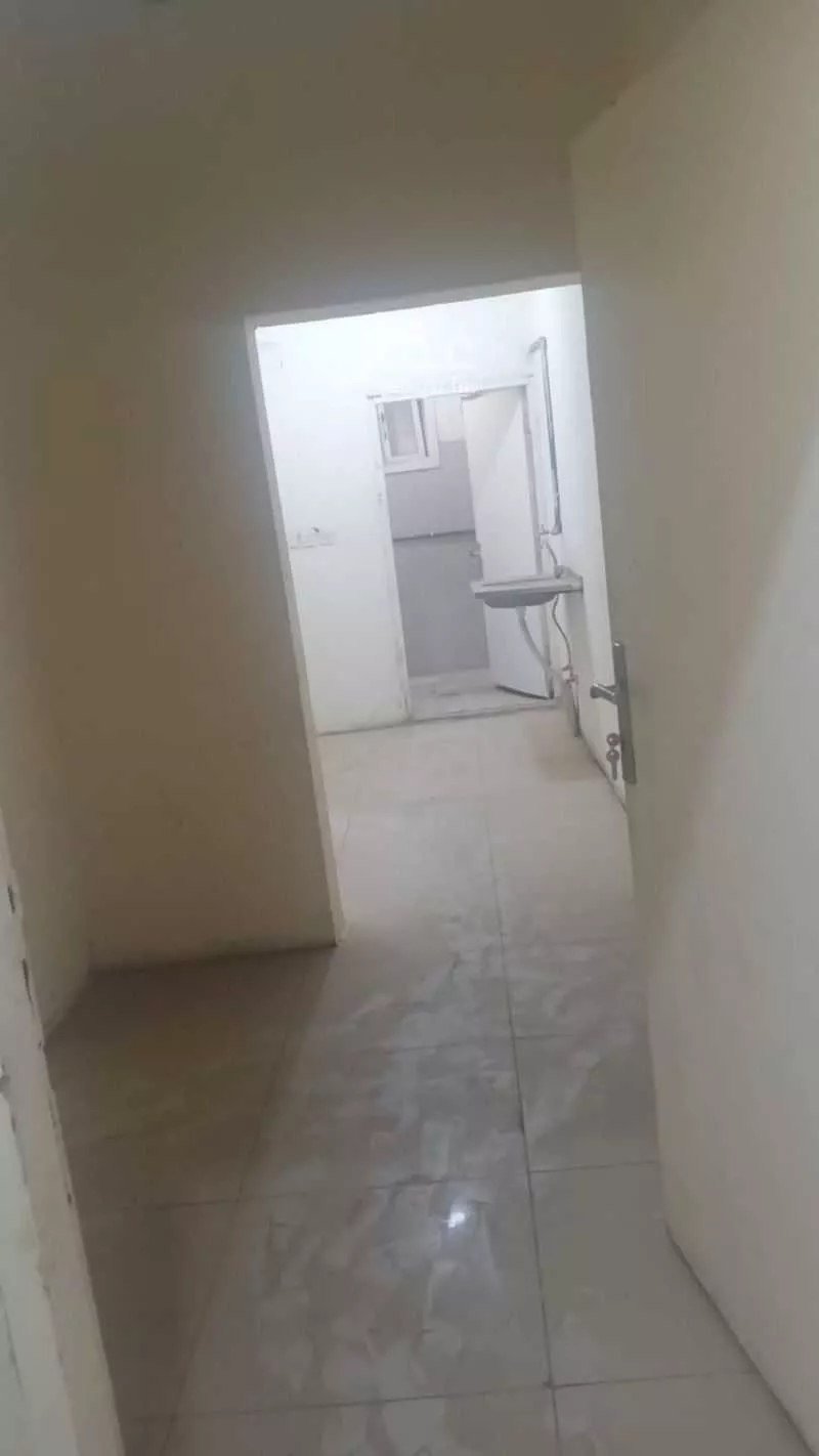 5 bedroom apartment in Al Quraynah, Jeddah 7