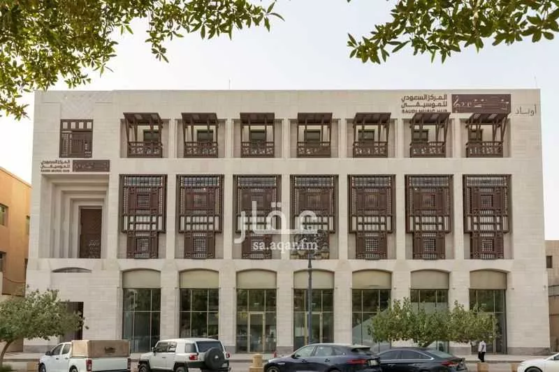 عمارة 2158 م² في العليا