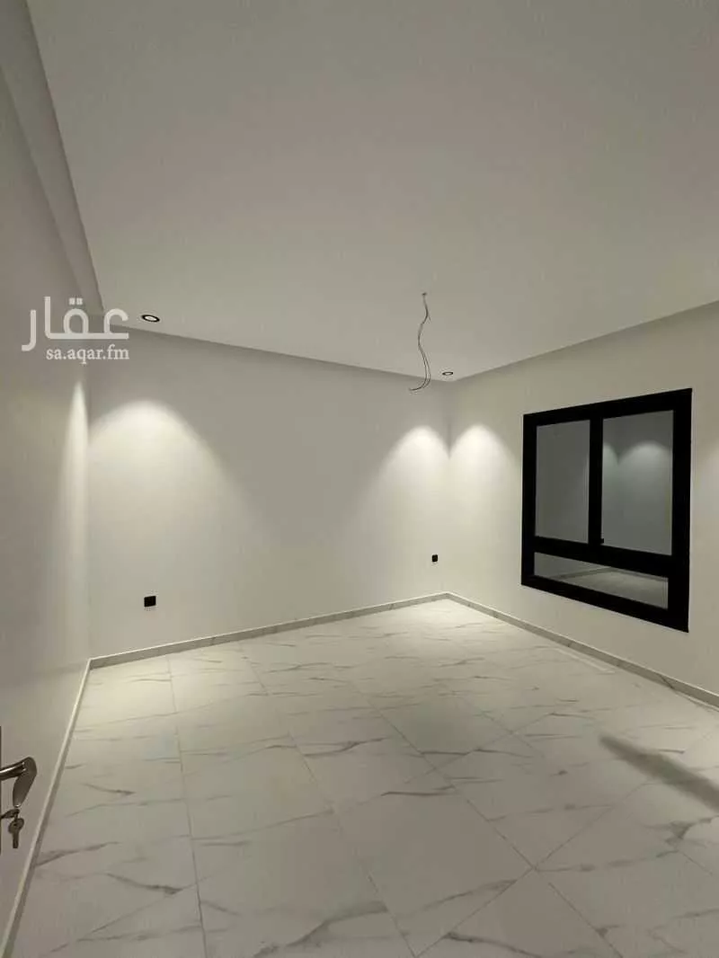 شقة 4 غرف في السلامة 3