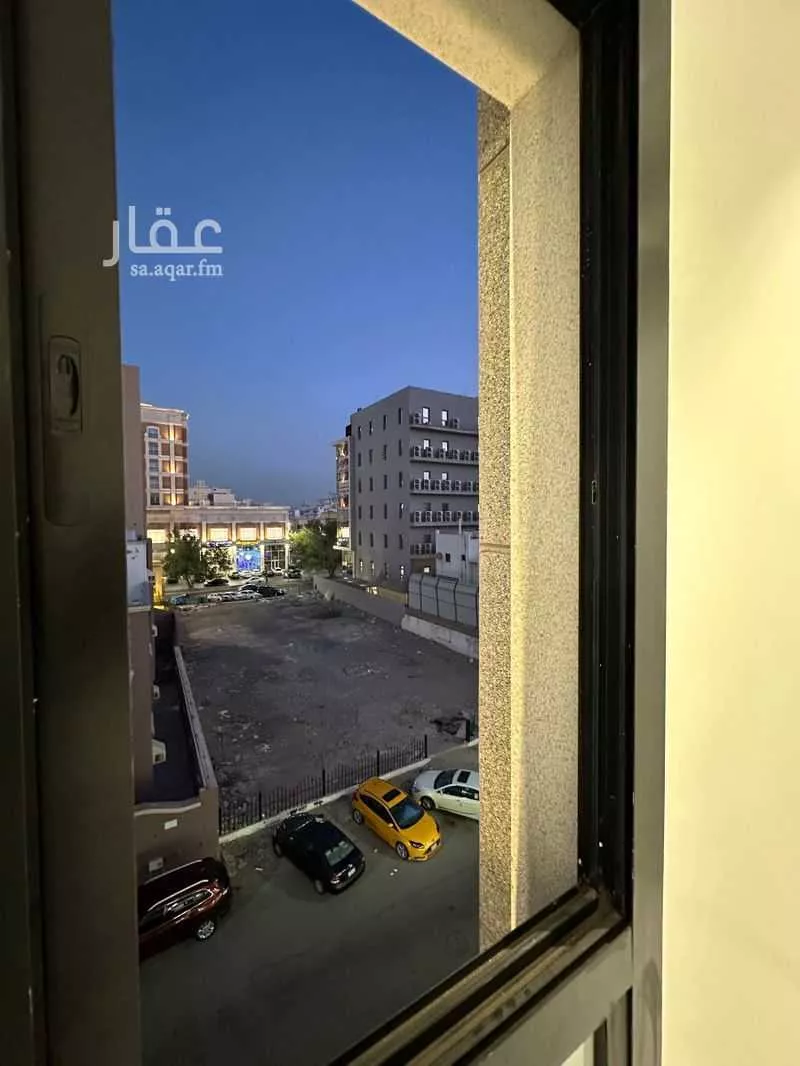 4 bedroom apartment in Al Salamah 1