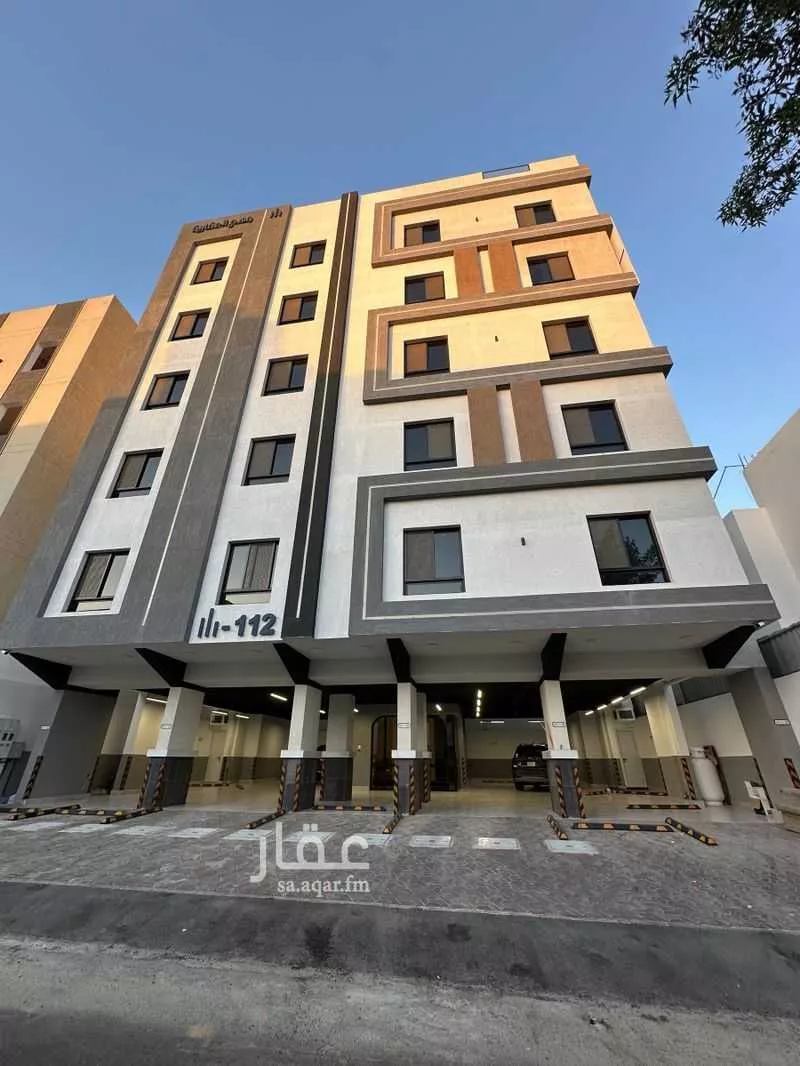 شقة 5 غرف في الصفا 2