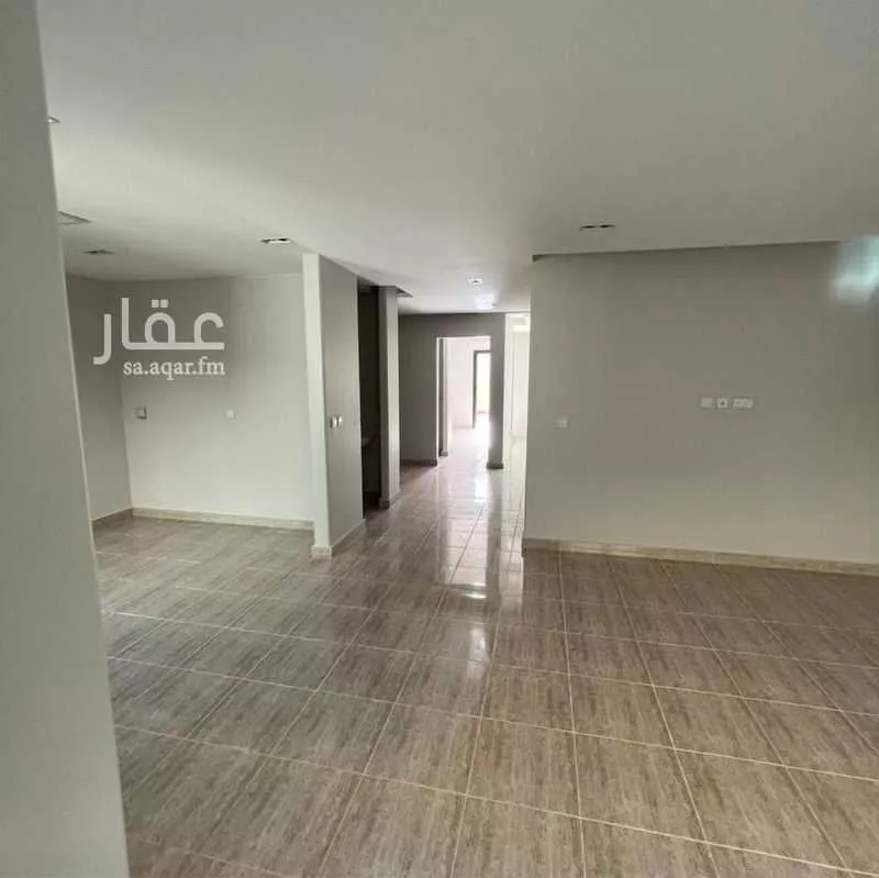 فيلا 6 غرف في العارض 5