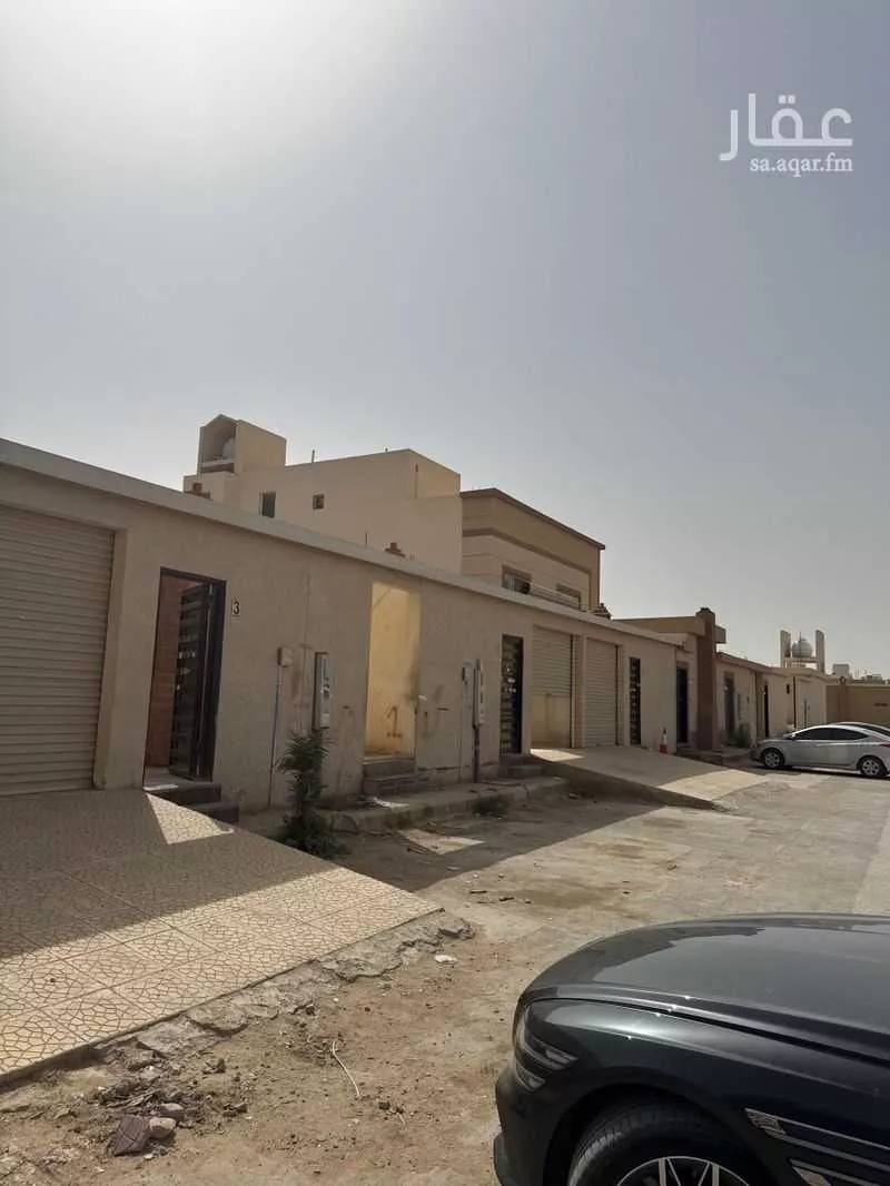 أرض 450 م² في الشرق 3