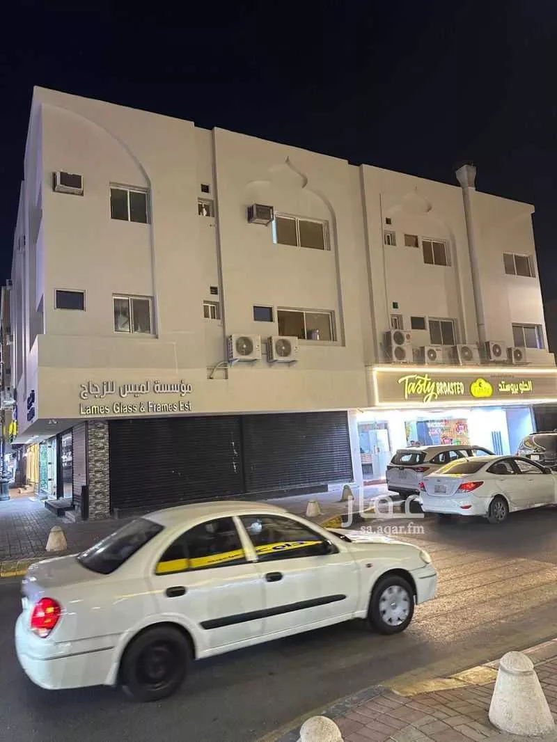 عمارة 302 م² في الخبر الشمالية