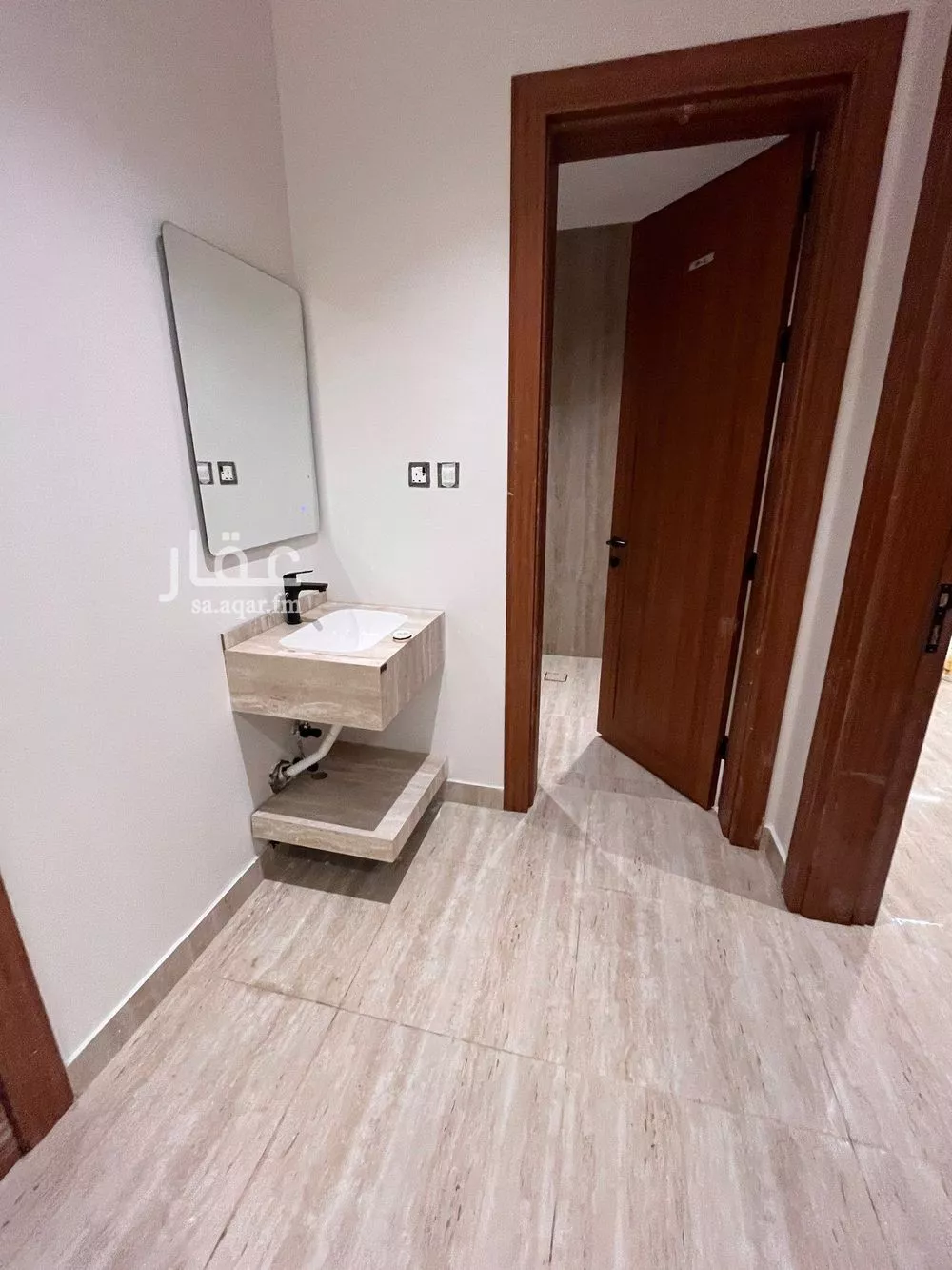 7 bedroom apartment in Al Nada 5