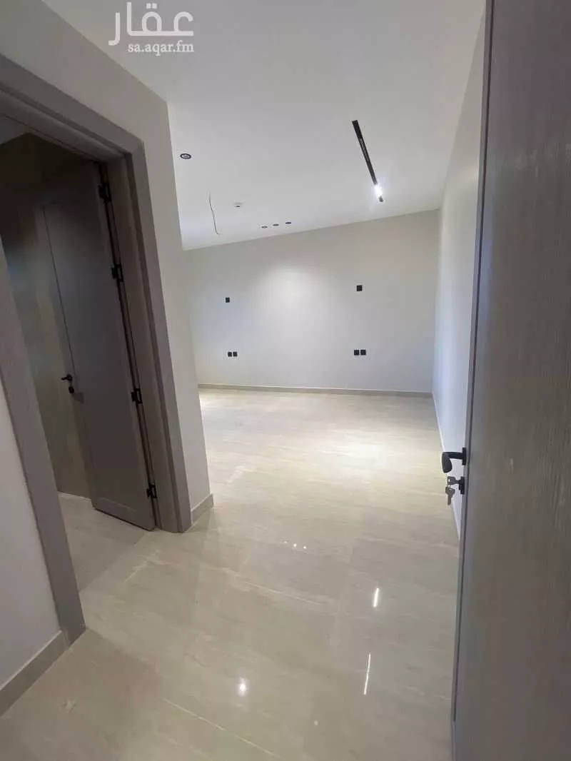 5 bedroom apartment in Al Hamra 5