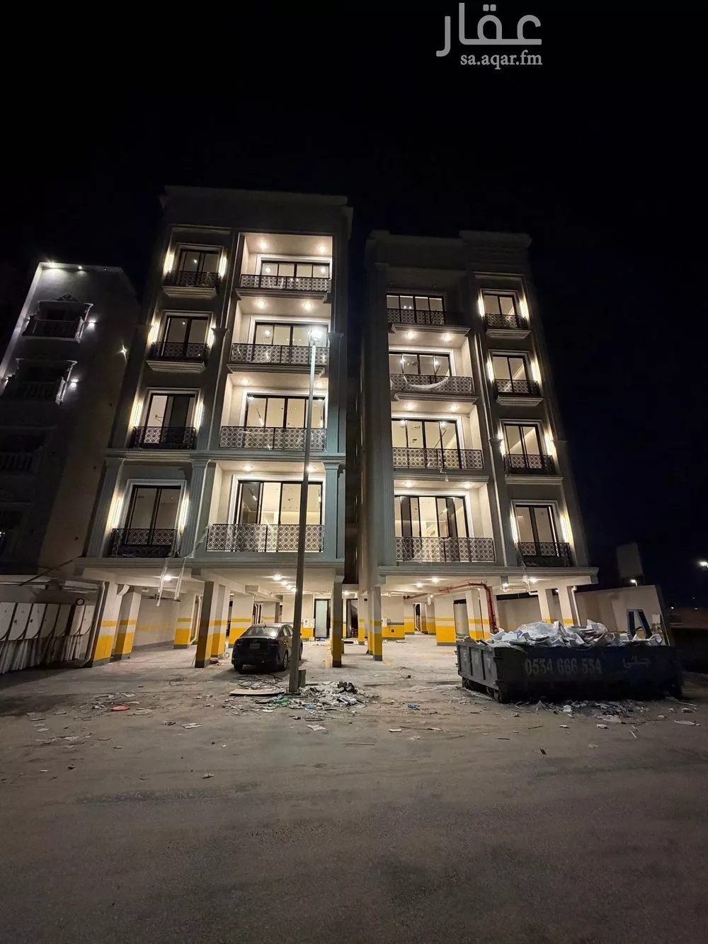 5 bedroom apartment in Al Fardus 4