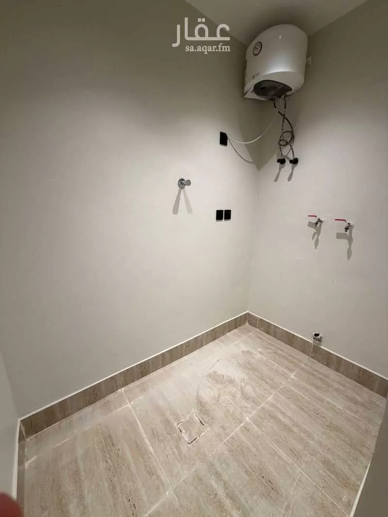 شقة 5 غرف في الندى 1