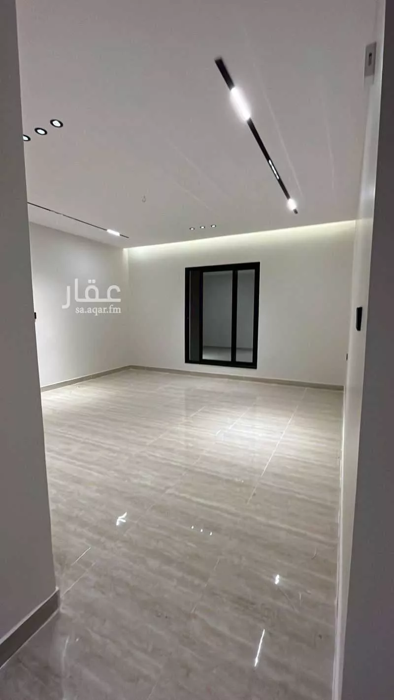 شقة 6 غرف في الندى 5