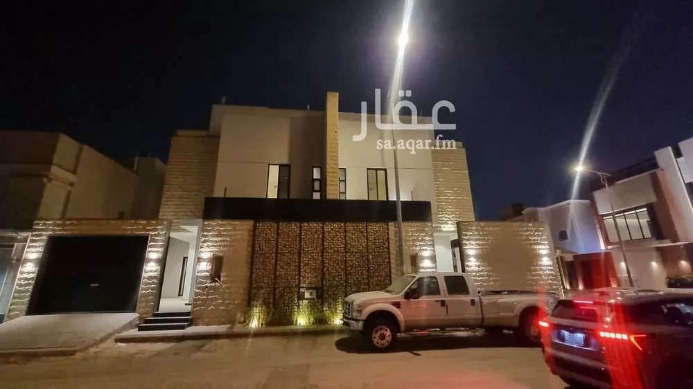 فيلا 4 غرف في العارض 1