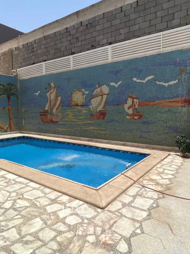 فيلا 8 غرف في النهضة 5