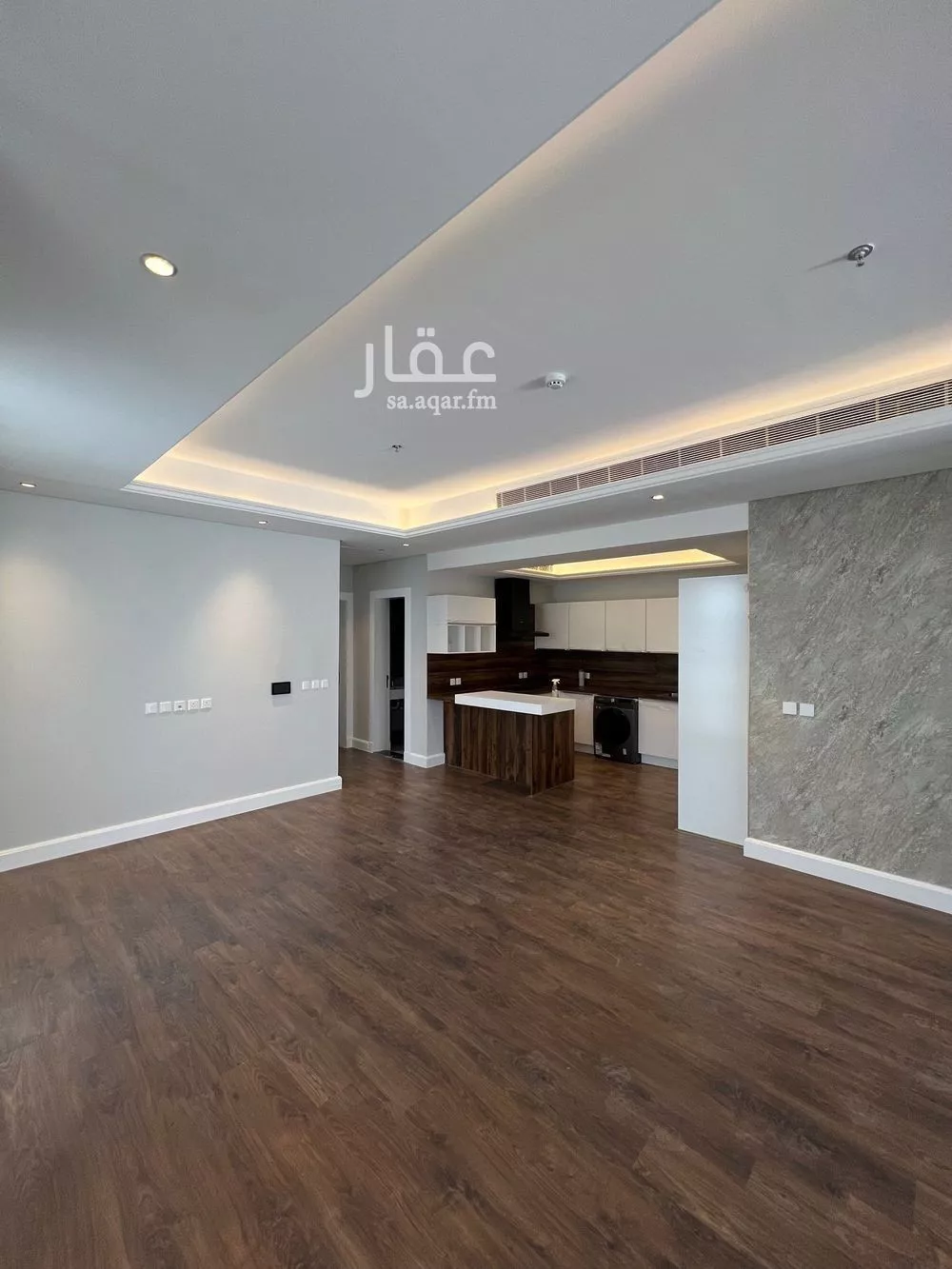 2 bedroom apartment in Hittin 4