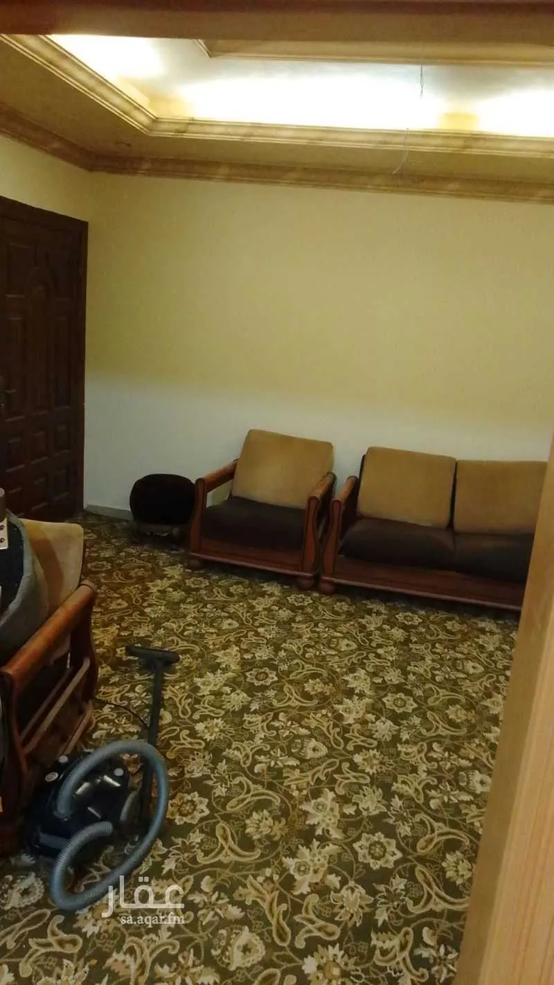 شقة 4 غرف في السلامة 3