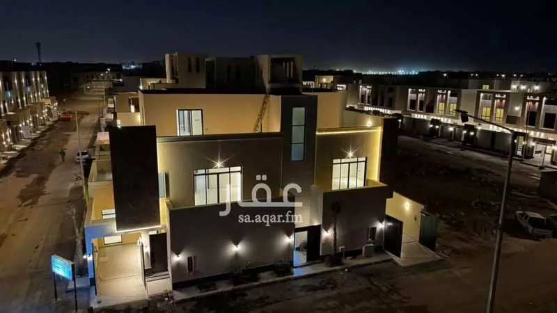 5 bedroom villa in Al Rimal 3