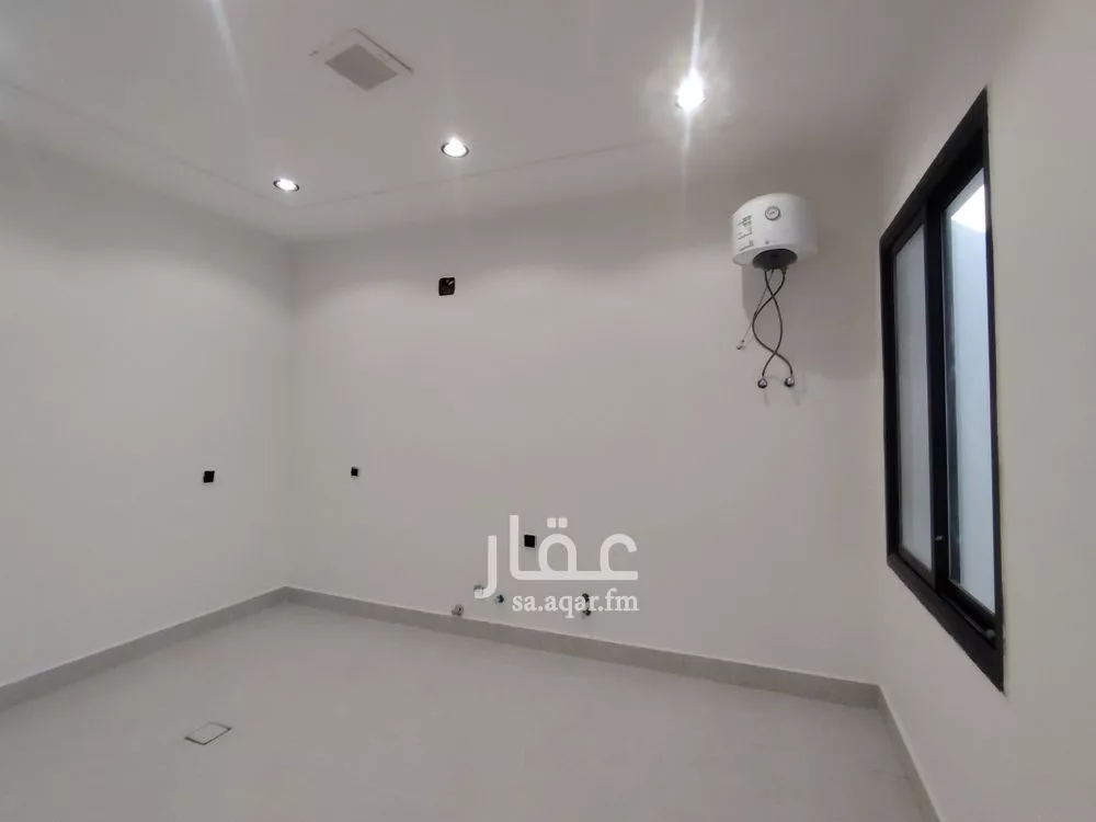 شقة 3 غرف في عكاظ 3