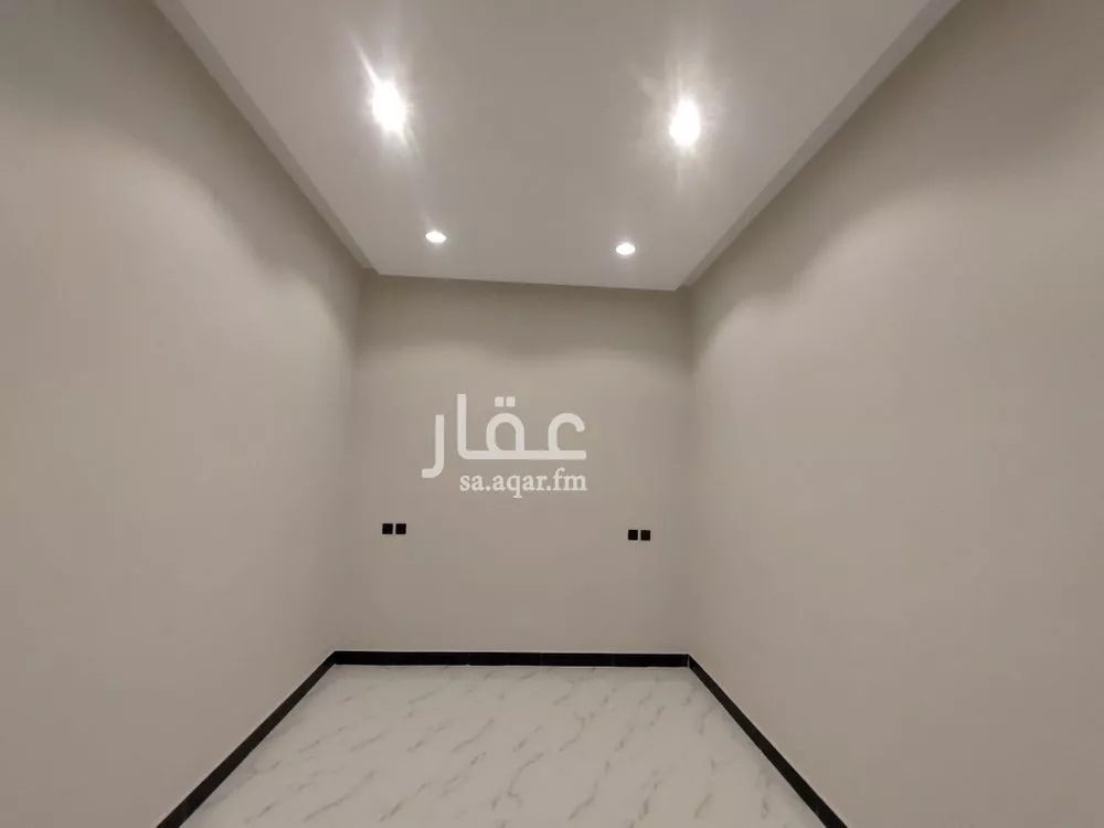 فيلا 5 غرف في ظهرة لبن 4