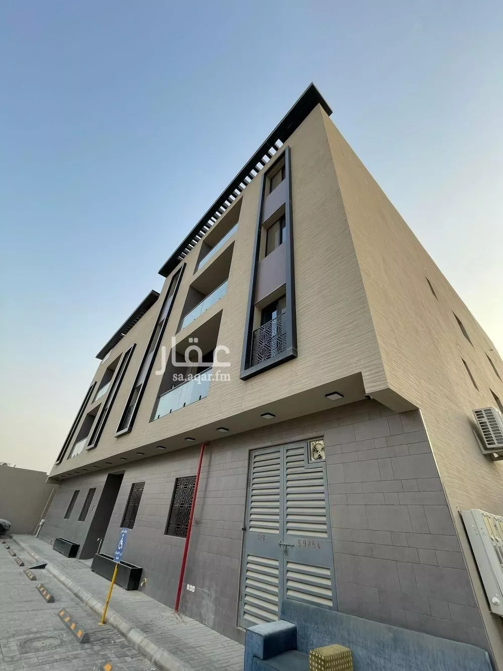 شقة 3 غرف في العارض 1