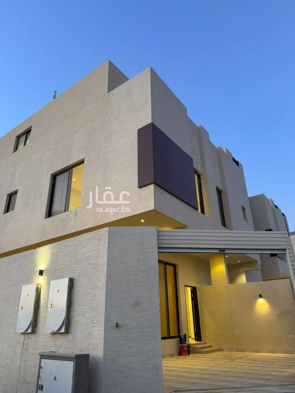 دور 4 غرف في العارض 1