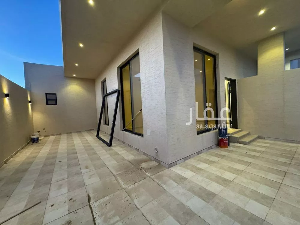 دور 4 غرف في العارض 5