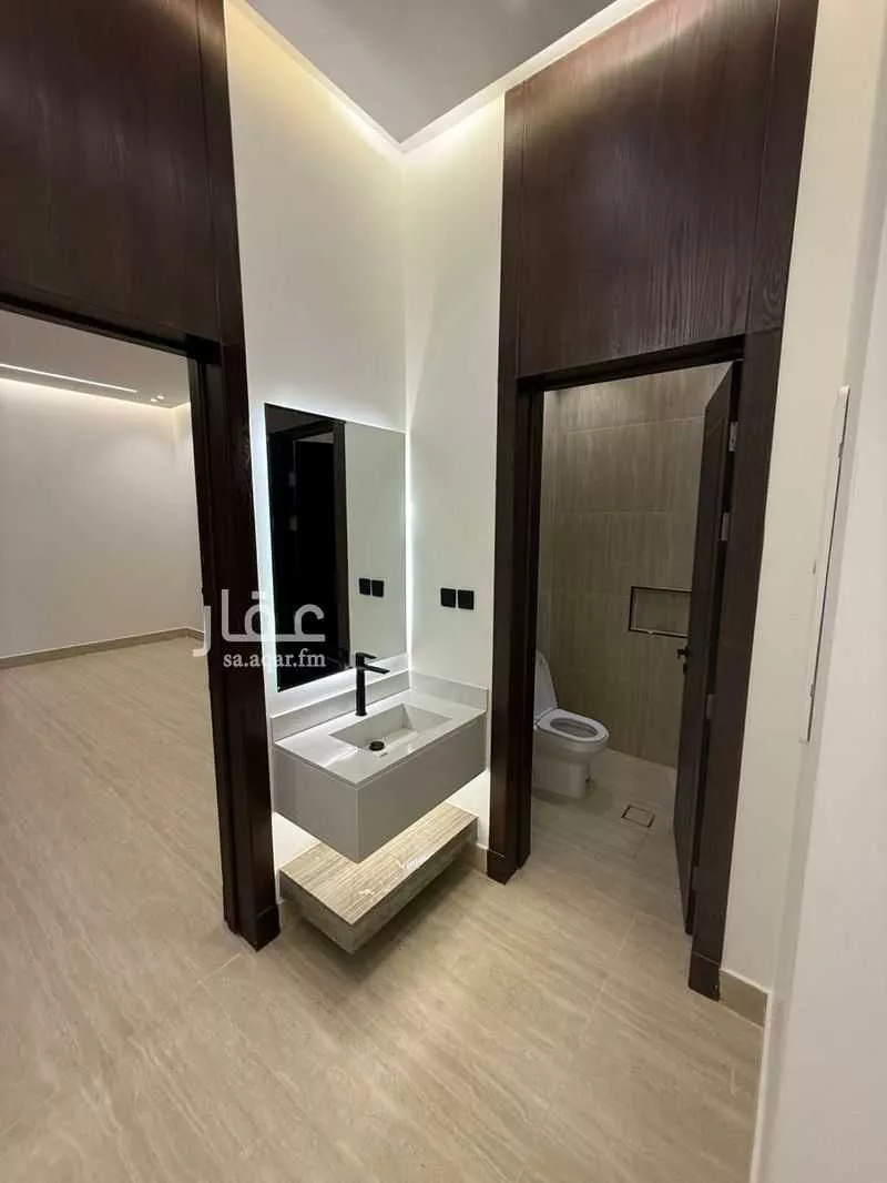 8 bedroom floor in Tuwaiq 4