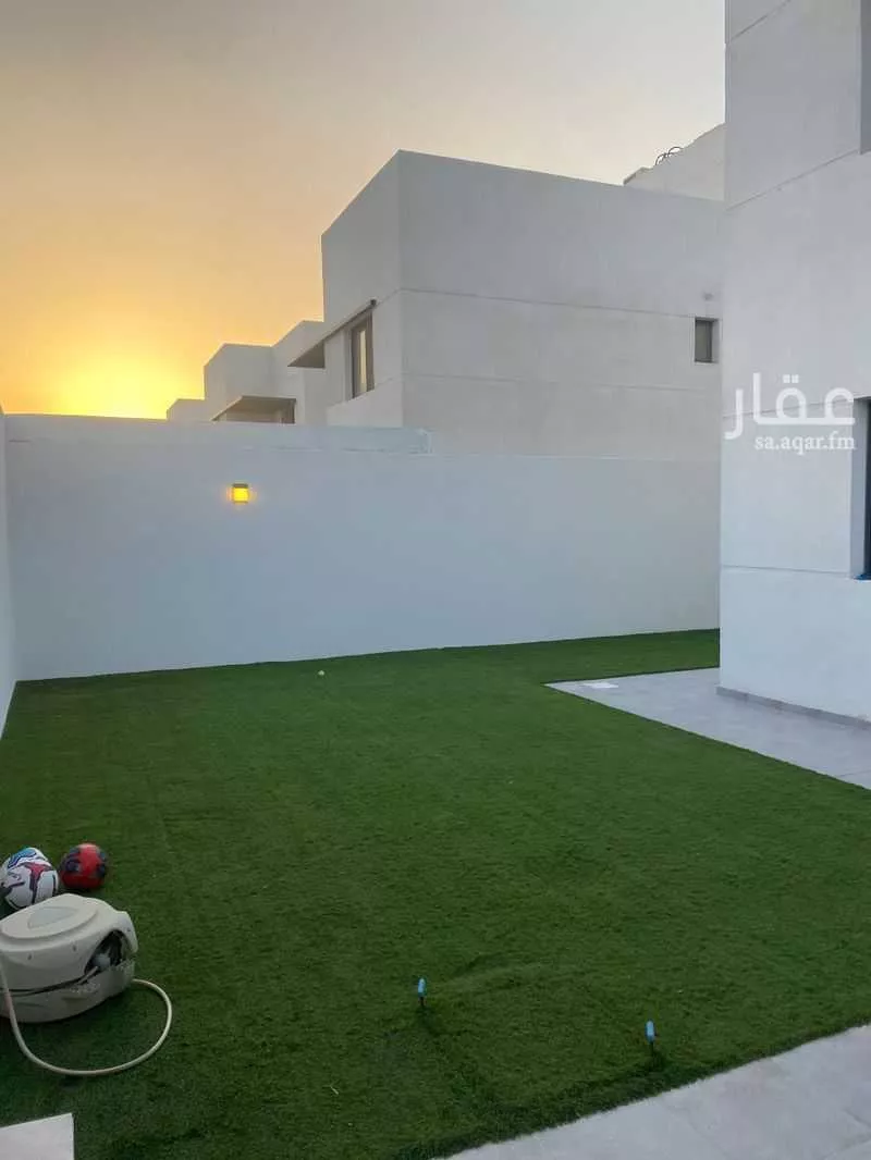 5 bedroom villa in Al Amal, Eastern Province 9
