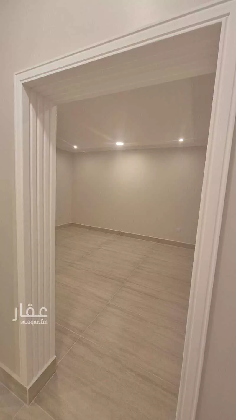 3 bedroom floor in Ash Shulah 4