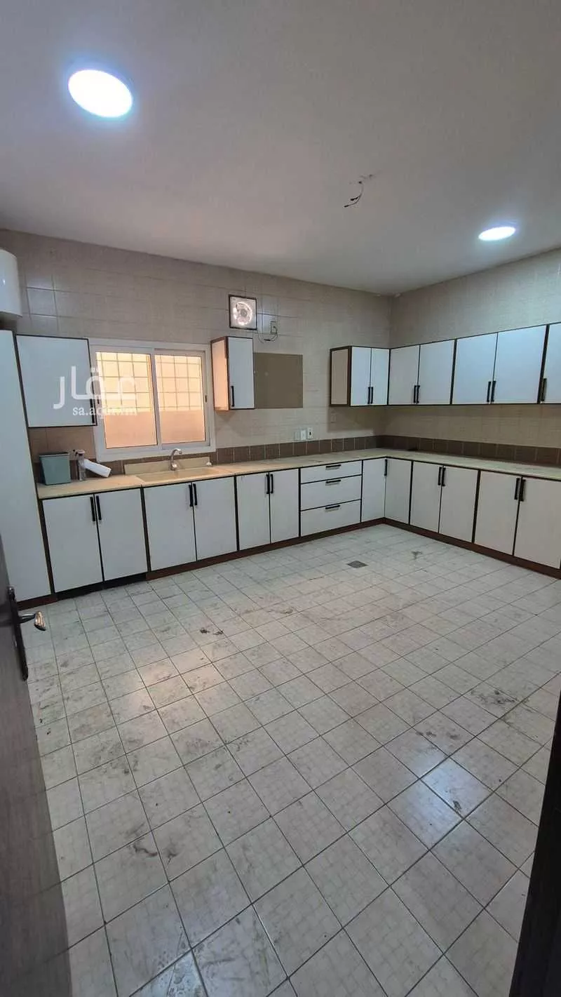 5 bedroom apartment in Al Nada 1