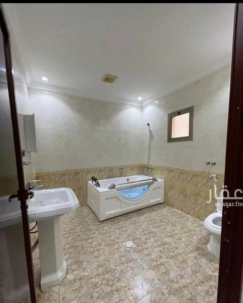 فيلا 10 غرف في الندى 2