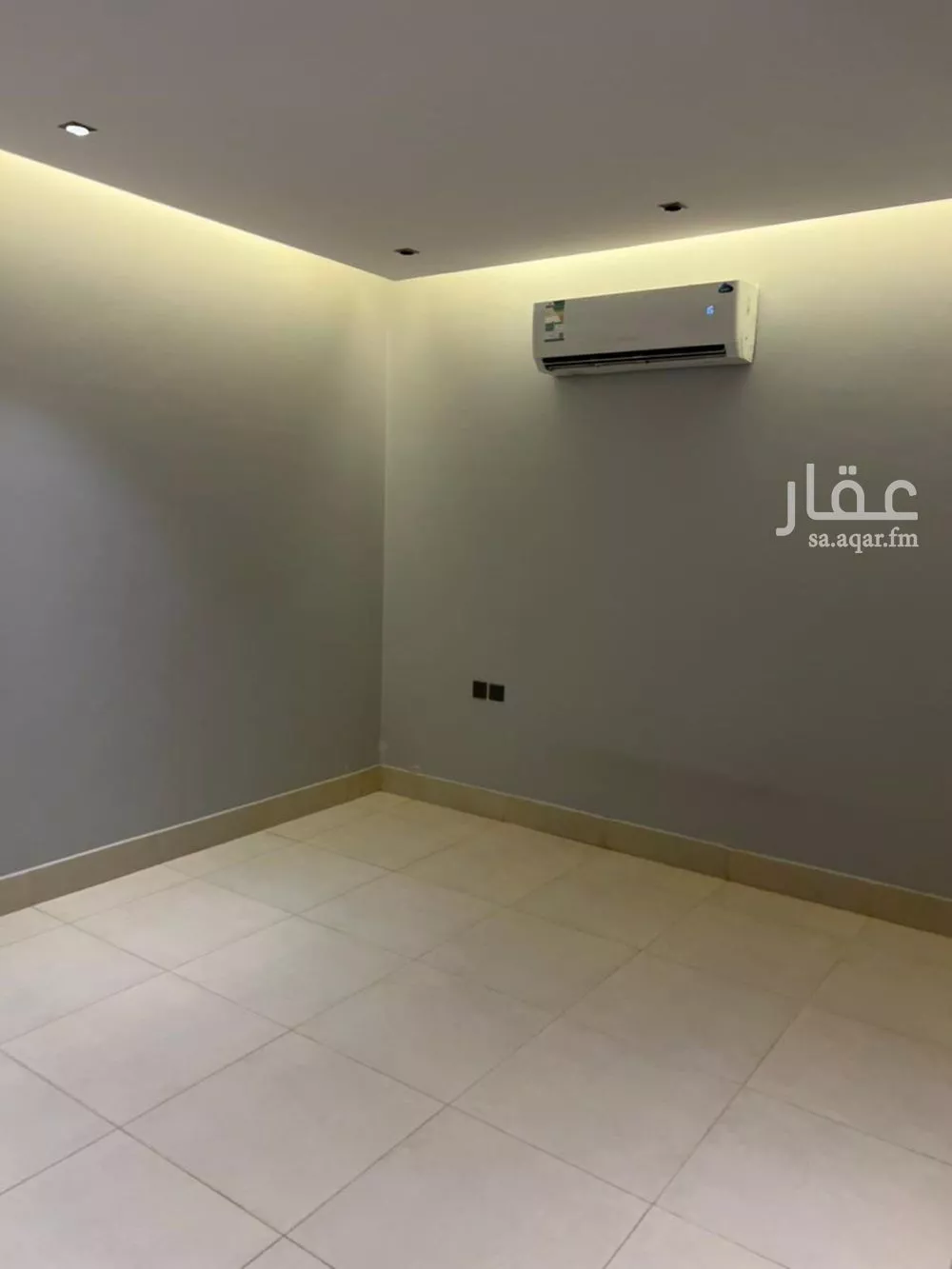 شقة 4 غرف في الملقا 4