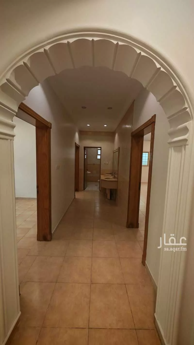 8 bedroom floor in Hittin 2