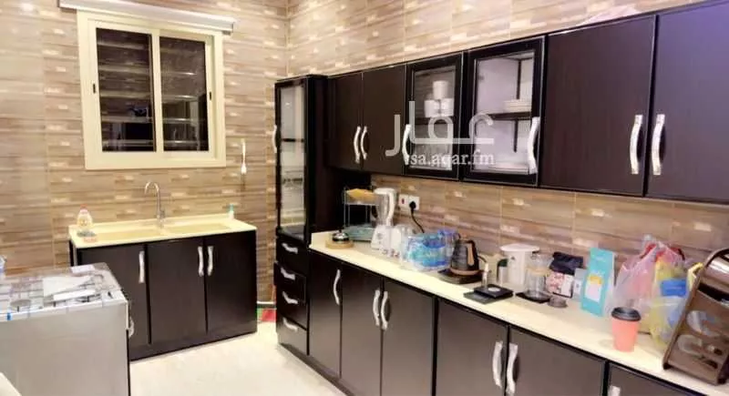 شقة 4 غرف في العارض 5