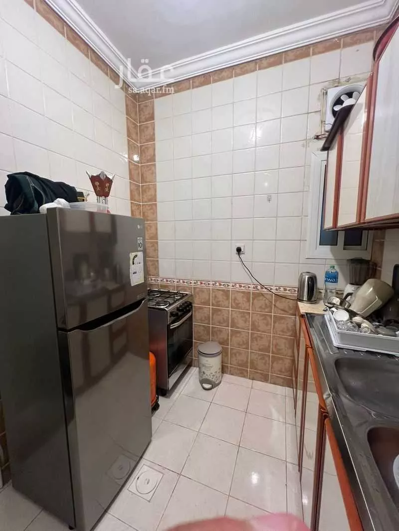 3 bedroom apartment in Al Rawdah 2
